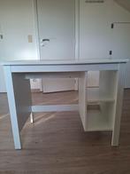 Bureau 'BRUSALI' IKEA, Huis en Inrichting, Ophalen, Zo goed als nieuw, Bureau