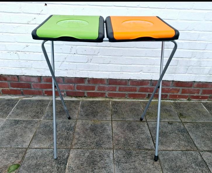 * VOORLOPIG GERESERVEERD* - Vuilniszakhouder voor 2 zakken, Huis en Inrichting, Woonaccessoires | Prullenbakken, Zo goed als nieuw