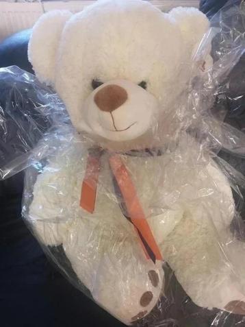 Nicotoy knuffel beer beschikbaar voor biedingen