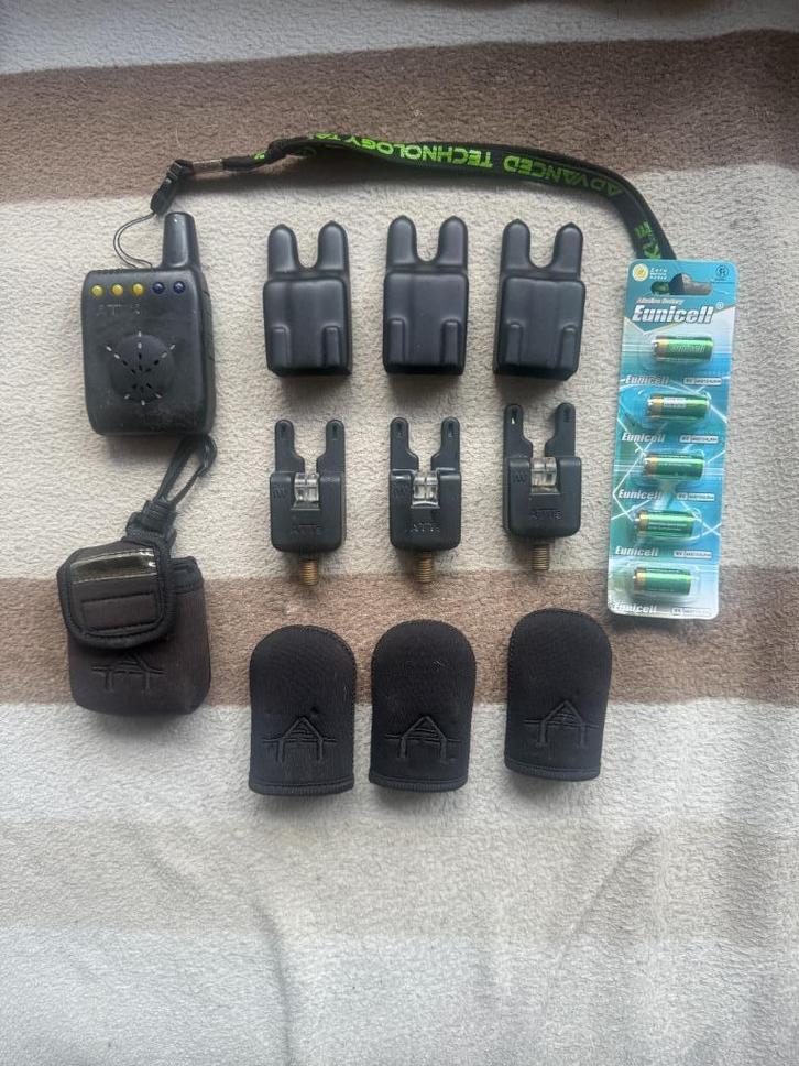 Beetmelder Gardner ATTs Underlit Set 3+1 Deluxe Reciever, Watersport en Boten, Hengelsport | Karpervissen, Gebruikt, Complete set