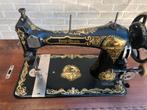 Naaimachine royale vibrante antiek, Antiek en Kunst, Antiek | Naaimachines, Ophalen