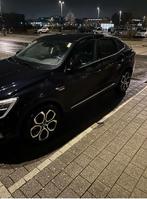 Renault Arkana E-TECH 145 INTENS, Auto's, Renault, Leder en Stof, Zwart, Trekhaak, Grijs