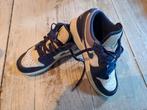 Nike air Jordan baskets maat 35,5, Ophalen of Verzenden, Zo goed als nieuw