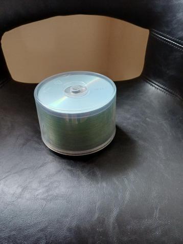 cd-rom beschikbaar voor biedingen