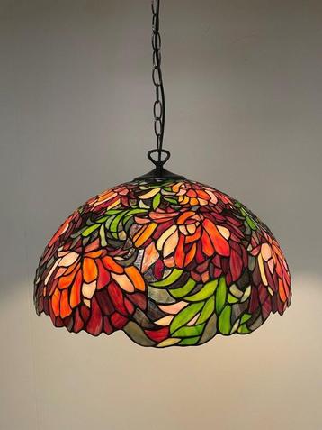 Tiffany Peony 50 lamp beschikbaar voor biedingen
