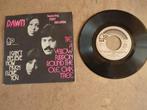 Dawn (5) Featuring Tony Orlando ‎– Tie A Yellow Ribbon Round, Ophalen of Verzenden, Zo goed als nieuw, Single