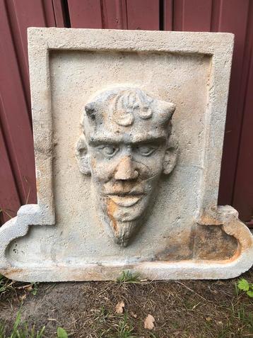 Gegoten satyr uit de oudheid, Enlèvement