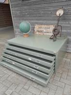 2x Vintage stalen industriele ladenkast tekeningenkast -1970, Antiek en Kunst, Ophalen