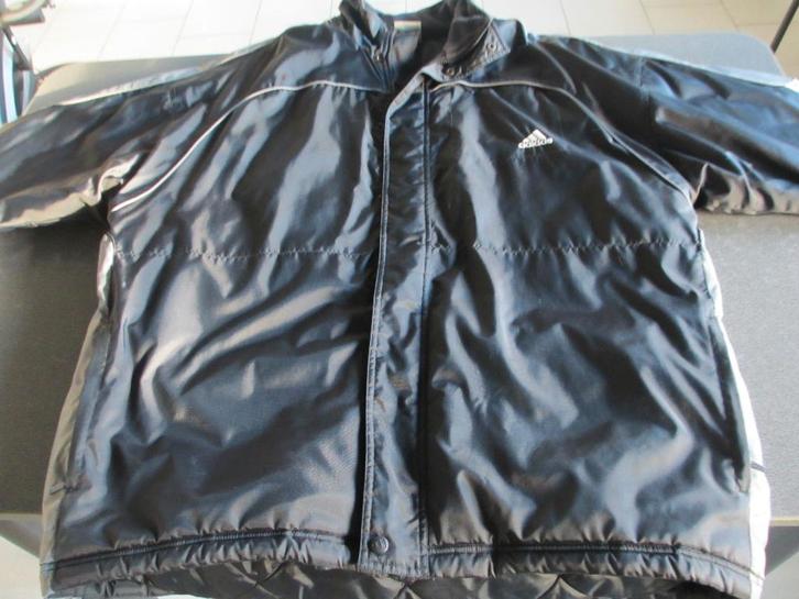 adidas coachvest, Kleding | Heren, Truien en Vesten, Zo goed als nieuw, Maat 48/50 (M), Zwart, Ophalen