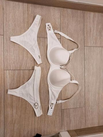 Soutien-gorge Sapph 75 E à 2 cordes taille S/M jamais porté, Enlèvement ou Envoi, Jaune, Soutien-gorge
