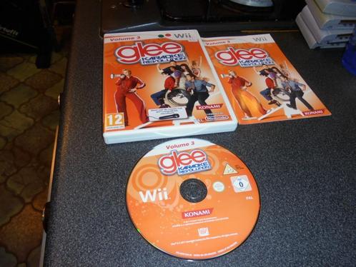 WII Glee Karaoke Revolution (orig-compleet), Consoles de jeu & Jeux vidéo, Jeux | Nintendo Wii, Utilisé, Musique, 3 joueurs ou plus