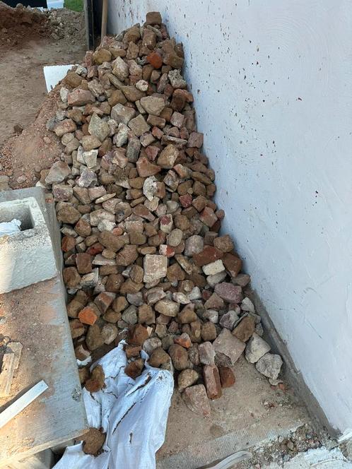 Je paie jusqu’à 150 € pour venir récupérer la terre., Tuin en Terras, Grind, Keien en Split, Zo goed als nieuw, Ophalen