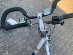 E-bile bikkel met werk aan, Ophalen