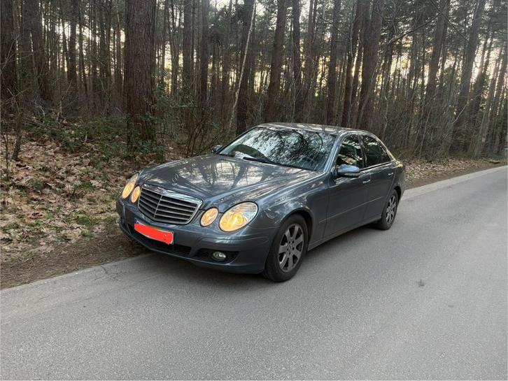 Mercedes E200 cdi, Autos, Mercedes-Benz, Particulier, Classe E, Diesel, Euro 4, Boîte manuelle, Noir, Propulsion arrière, Enlèvement