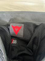 Lederen mannen motobroek Dainese maat 48, Motoren, Kleding | Motorkleding, Ophalen, Dainese, Broek | leer, Heren