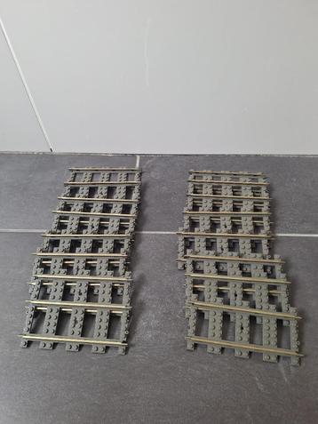 2x LEGO 4515 - Straight Tracks – trein rails 9V beschikbaar voor biedingen