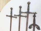 5 oude zwaarden, Enlèvement ou Envoi