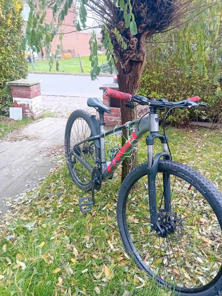 Trek marlin 4 gen 2/te ruil, Fietsen en Brommers, Fietsen | Mountainbikes en ATB, Trek, Ophalen of Verzenden