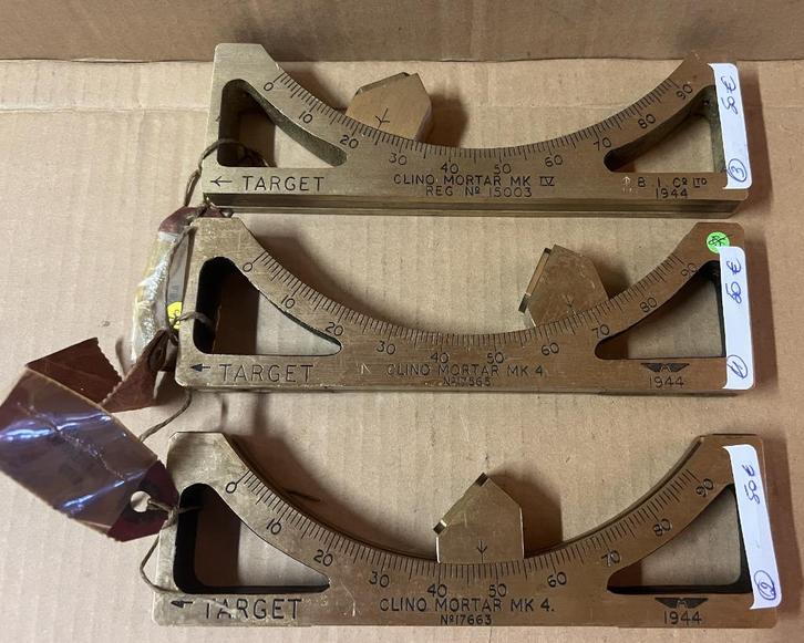 Uitverkoop - WO 2 Britse 3 inch Mortier Clinometer 1944 WD, Verzamelen, Militaria | Tweede Wereldoorlog, Landmacht, Overige typen