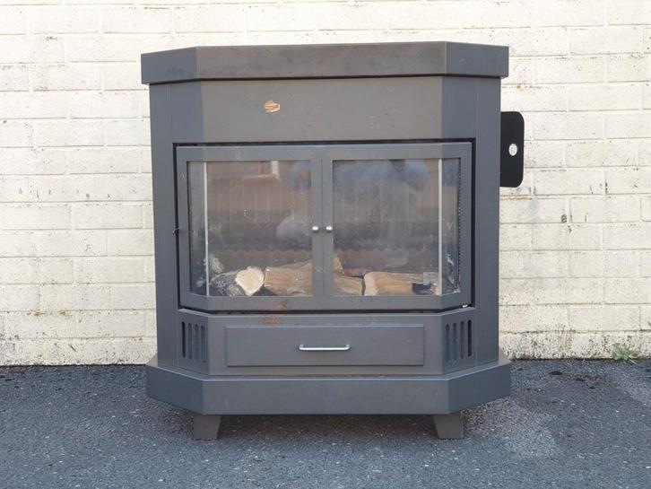 Sfeervolle warme gaskachel met zichtbare vlammen, Huis en Inrichting, Kachels, Zo goed als nieuw, Vrijstaand, Gaskachel, Gas, Ophalen