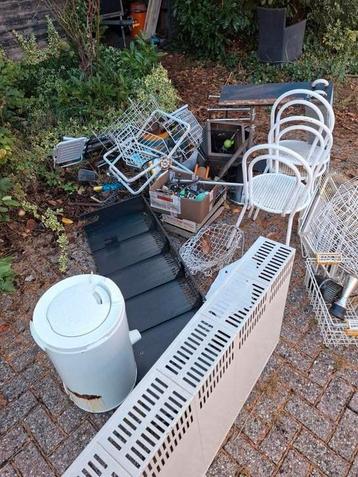 GRATIS OUD IJZER  beschikbaar voor biedingen