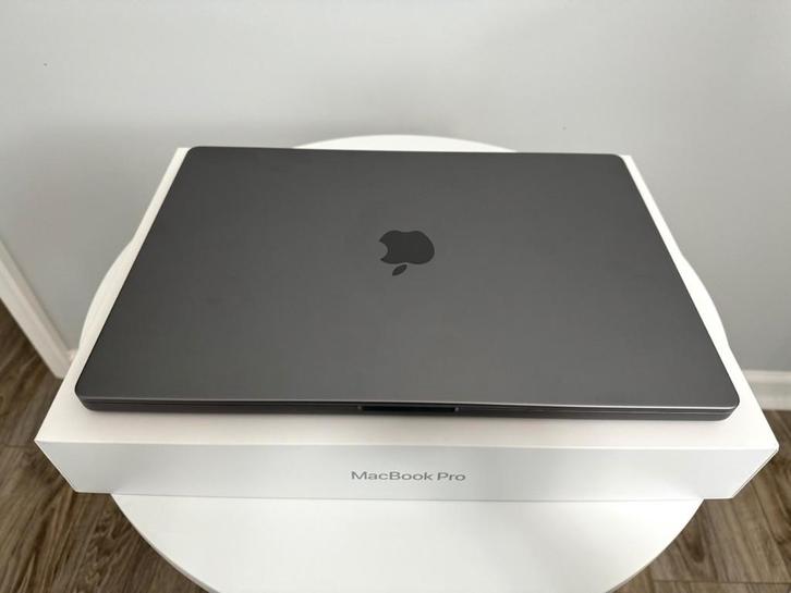 defecte Macbook Pro M2 16" 16 GB Ram, 1TB SSD, Computers en Software, Apple Macbooks, Niet werkend, MacBook, 16 inch, Minder dan 2 Ghz