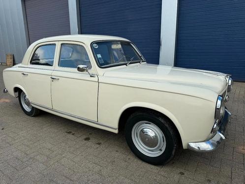 Peugeot 403 *1963 PEUGEOT 403* (bj 1963), Auto's, Oldtimers, Bedrijf, Te koop, Peugeot, Benzine, Overige carrosserie, 4 deurs