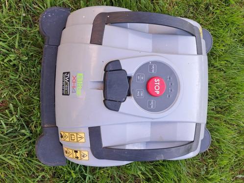 Robotmaaier zonder begrenzingskabel Blitz XH4, Tuin en Terras, Robotmaaiers, Zo goed als nieuw, 20 tot 25 cm, Ophalen