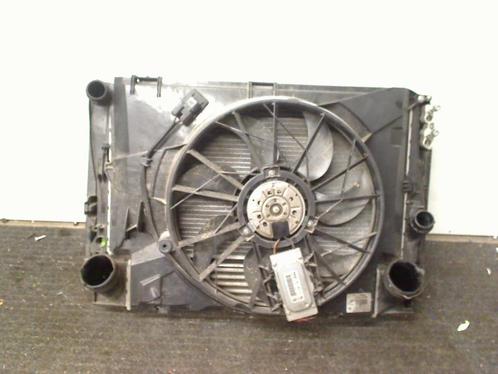 RADIATEUR BMW 3 serie (E90) (12-2004/12-2011) (7524916), Auto-onderdelen, Airco en Verwarming, BMW, Gebruikt