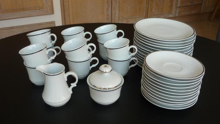 Nieuw eetservies, Huis en Inrichting, Keuken | Servies, Nieuw, Compleet servies, Porselein, Ophalen of Verzenden