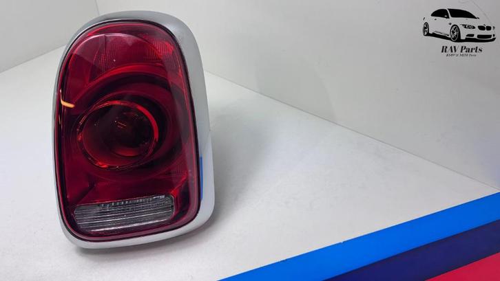 Feu arrière droit Mini F60 Coutryman LED 9477154, Autos : Pièces & Accessoires, Éclairage, Mini, Utilisé, Enlèvement ou Envoi