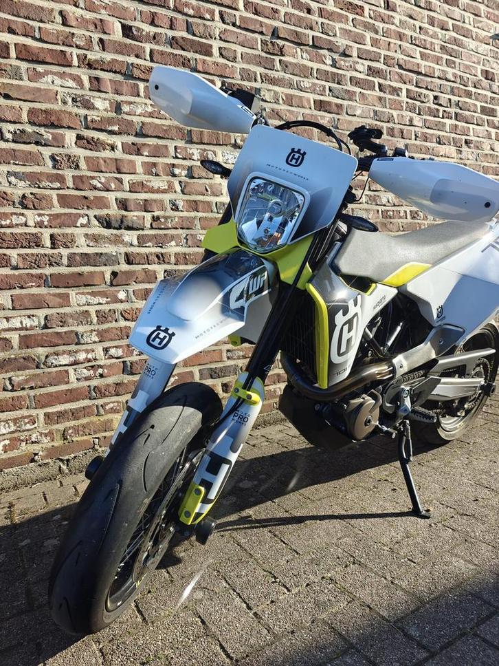 Husqvarna 701 - 2021 - 3600 km, Motoren, Motoren | Husqvarna, Particulier, SuperMoto, ABS, Ophalen