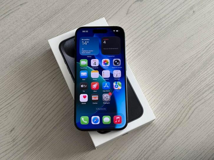 iPhone 15 Pro 128GB Blue Titanium, in goede staat, Telecommunicatie, Mobiele telefoons | Apple iPhone, Gebruikt, 128 GB, Zonder abonnement