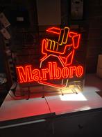 Collectors item Marlboro neon reclaam, Verzamelen, Ophalen, Zo goed als nieuw
