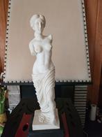 Beeld halfnaakte  vrouw, Antiek en Kunst, Ophalen