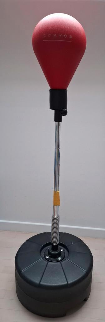 Boksbal met 2 paar handschoenen decathlon domyos, Sport en Fitness, Boksen, Gebruikt, Boksbal, Ophalen