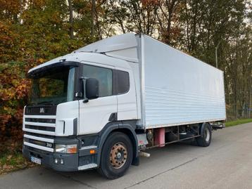 Scania P94-310 disponible aux enchères