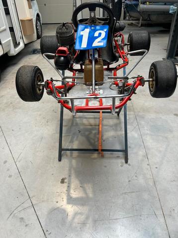 Oldtimer kart Dino 185 beschikbaar voor biedingen