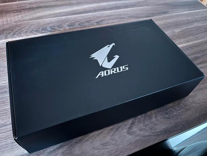 Aorus RTX 2080 Ti 11 Gb, Audio, Tv en Foto, Mediaspelers, Zo goed als nieuw, Ophalen of Verzenden