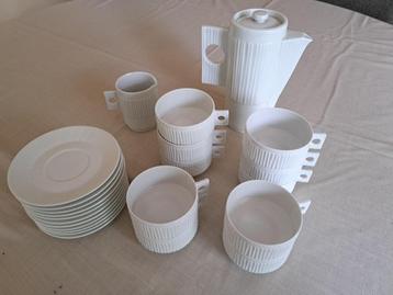 Retro 70' Design Set Koffie/Thee servies Haviland 28 x stuks beschikbaar voor biedingen