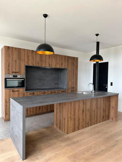 LUXE BRUIN KEUKEN(3 jaar oud) + 5 ELECTRO + GEDEMONTEERD, Huis en Inrichting, Keuken | Complete keukens, Zo goed als nieuw, Bruin
