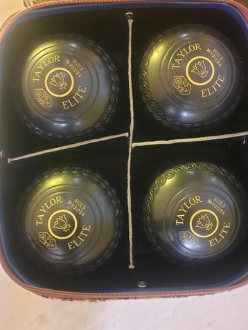 Petanque beschikbaar voor biedingen