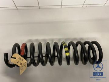 NOS spiraalveer voorveer Mercedes-Benz W201 190 190E 190D beschikbaar voor biedingen