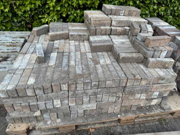 Klinkers 6m2 + restjes kasseien, Tuin en Terras, Tegels en Klinkers, Ophalen, Klinkers, 5 tot 10 m², Zo goed als nieuw