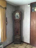 Horloge de parquet, Enlèvement