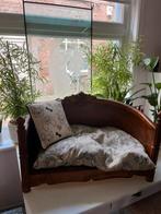 Luxe bed in hout, Dieren en Toebehoren, Ophalen, Zo goed als nieuw