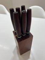 Messenset steakmessen bestekmessen in houten blok, Huis en Inrichting, Keuken | Bestek, Ophalen of Verzenden, Zo goed als nieuw