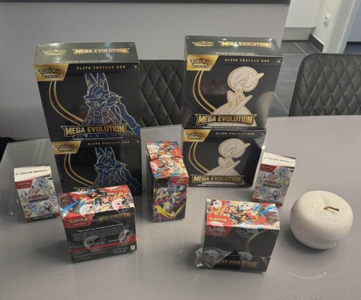 Diverse pokemon: ETB, booster boxen en bundels, Hobby en Vrije tijd, Verzamelkaartspellen | Pokémon, Nieuw, Booster, Foil, Ophalen of Verzenden