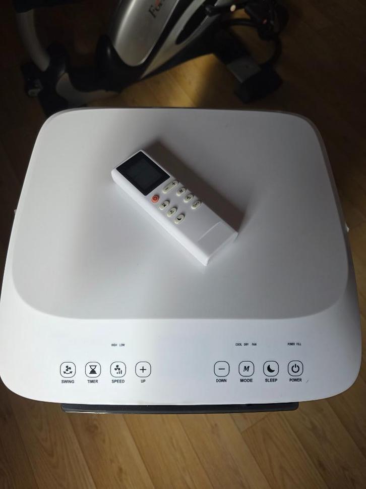 Mobiele Airco 9000 BTU zgan met garantie, Elektronische apparatuur, Airco's, Zo goed als nieuw, Mobiele airco, 60 tot 100 m³, 2 snelheden