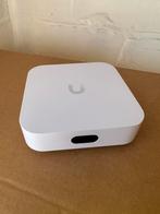 Ubiquiti UniFi Express, Computers en Software, Routers en Modems, Ophalen of Verzenden, Zo goed als nieuw, Router